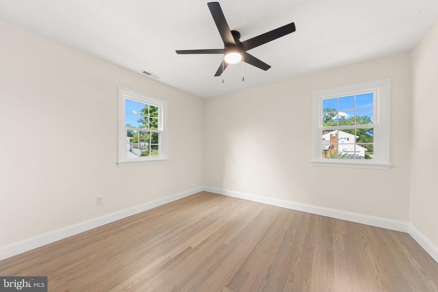 1101 Webster Dr Property Photo 57