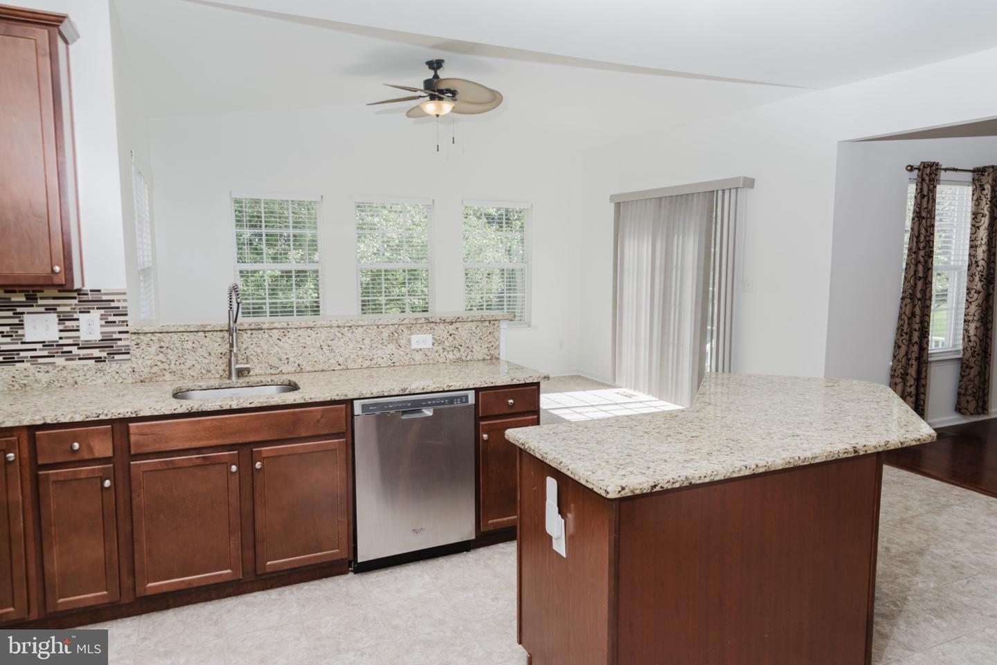 643 Yensid Dr Property Photo 12