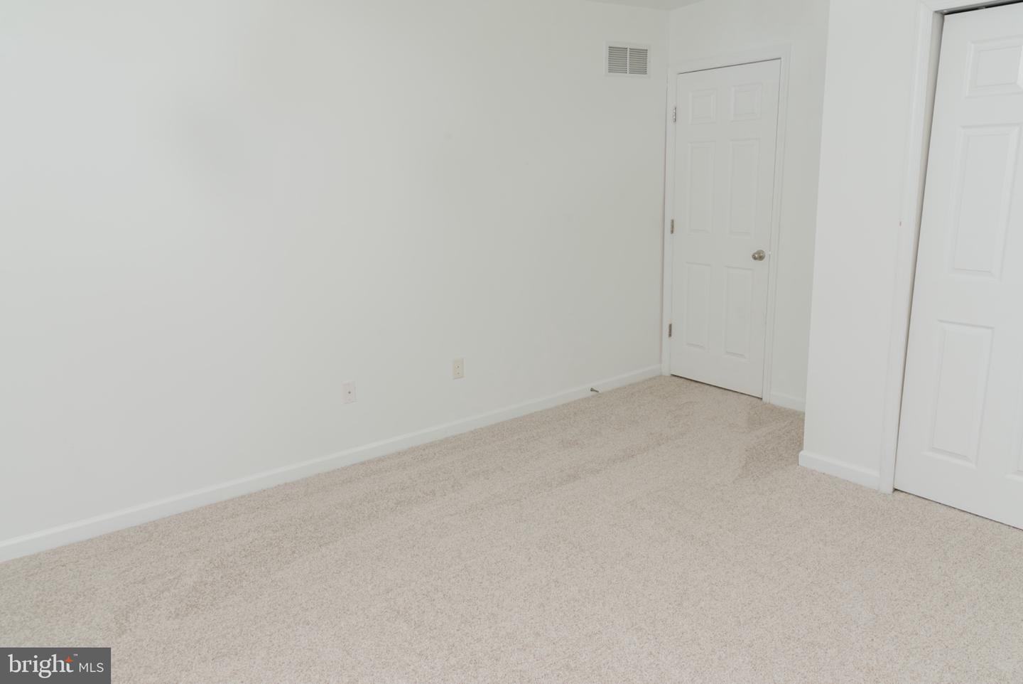 643 Yensid Dr Property Photo 20