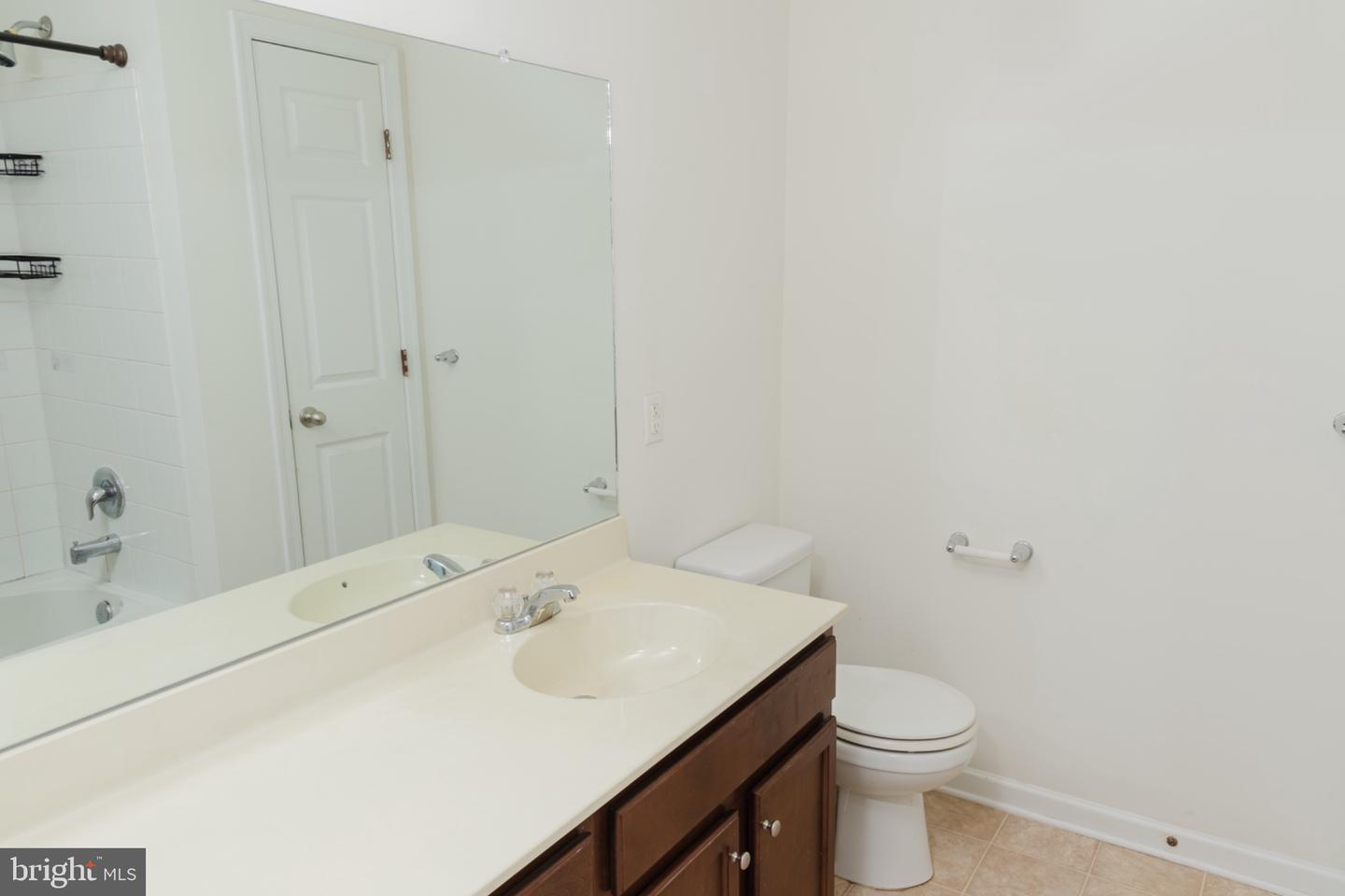 643 Yensid Dr Property Photo 29