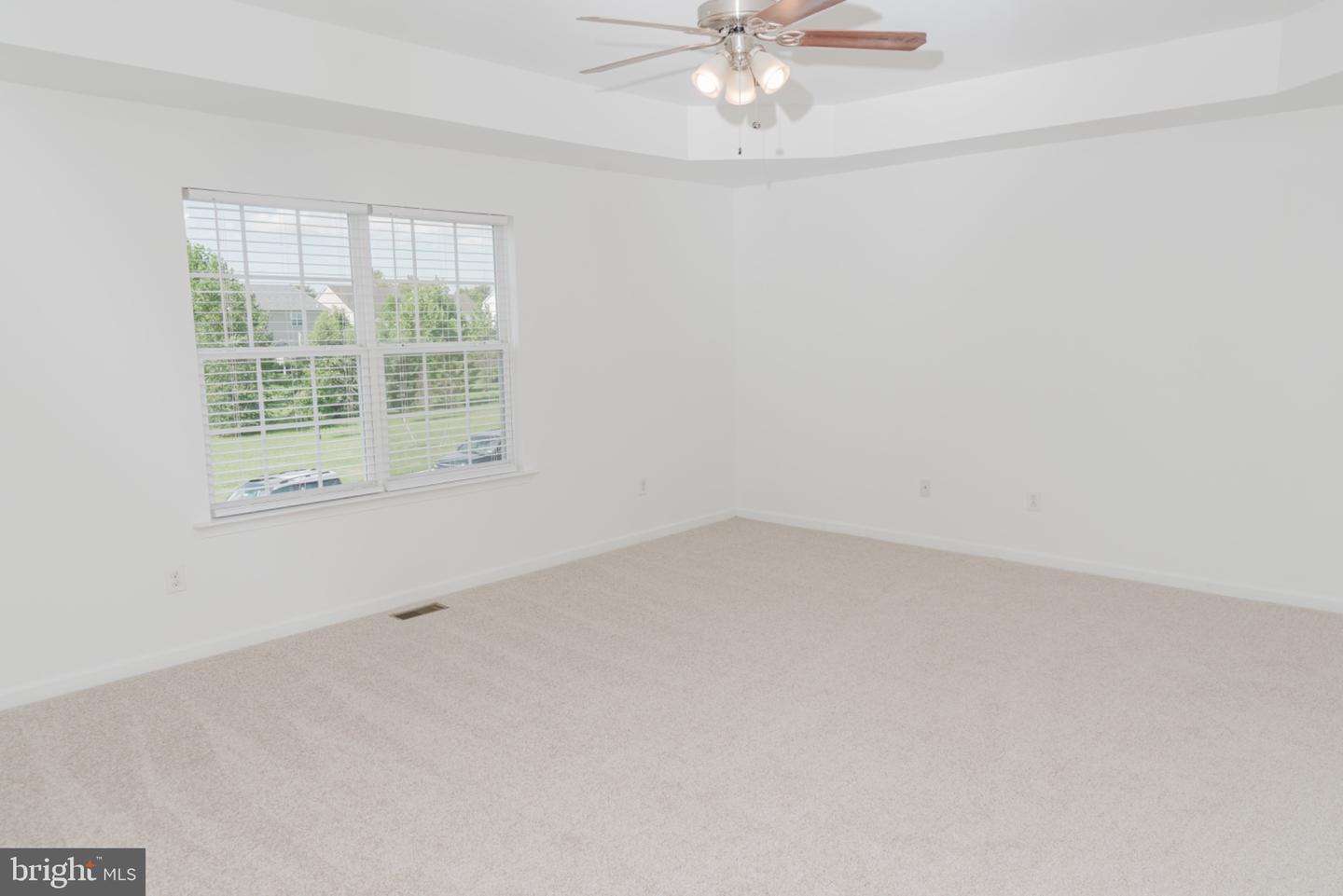 643 Yensid Dr Property Photo 35