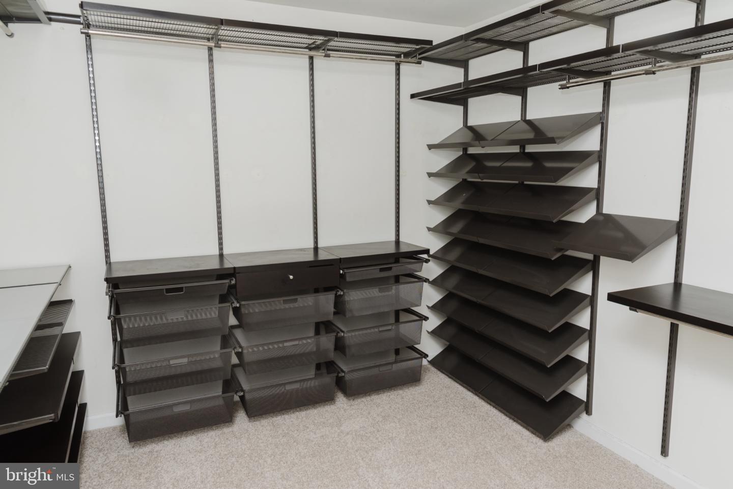 643 Yensid Dr Property Photo 41