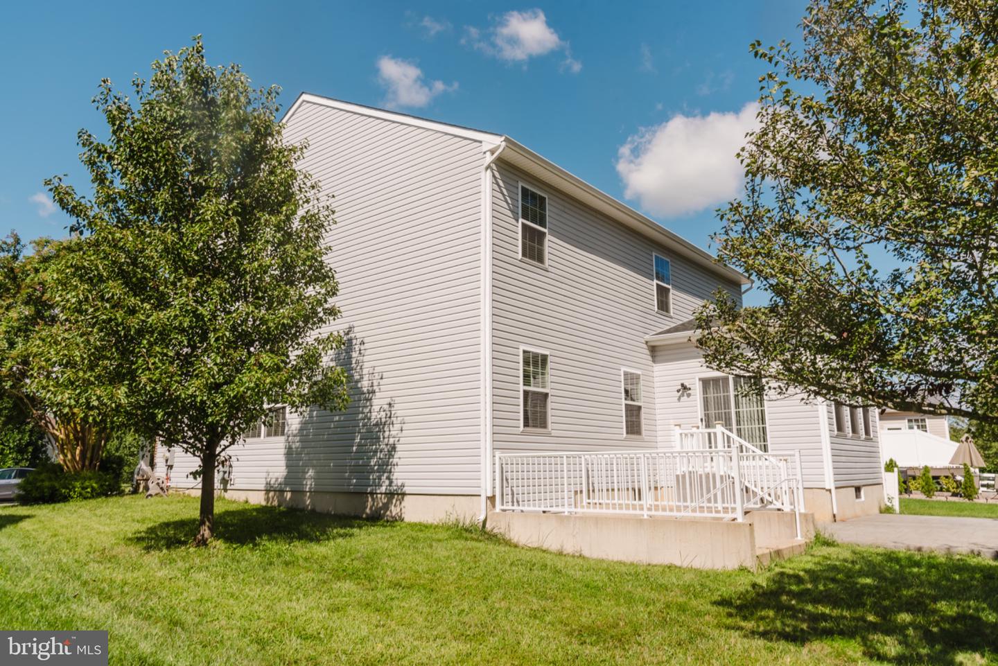 643 Yensid Dr Property Photo 61