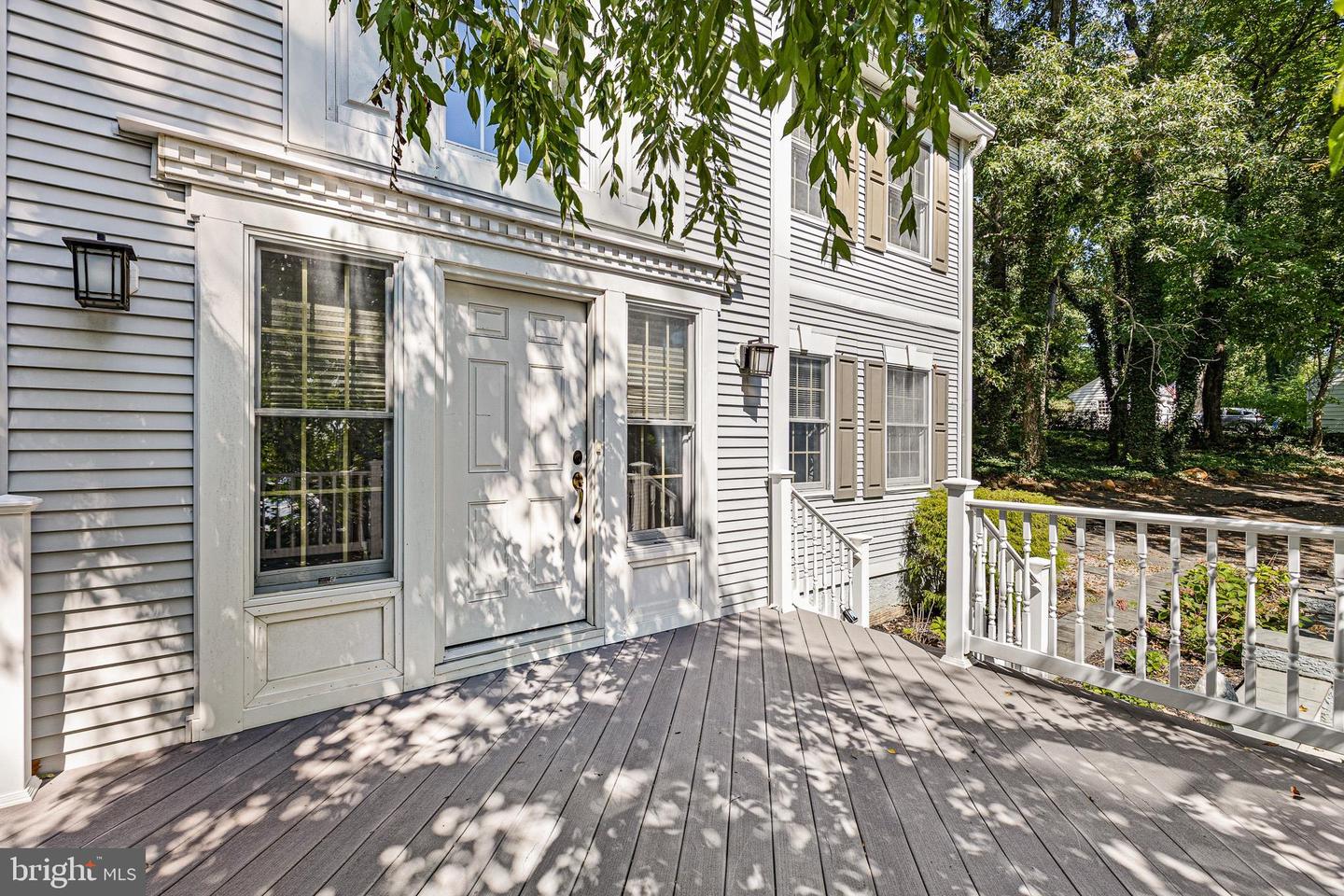 1 Lighthouse Rd Property Photo 4