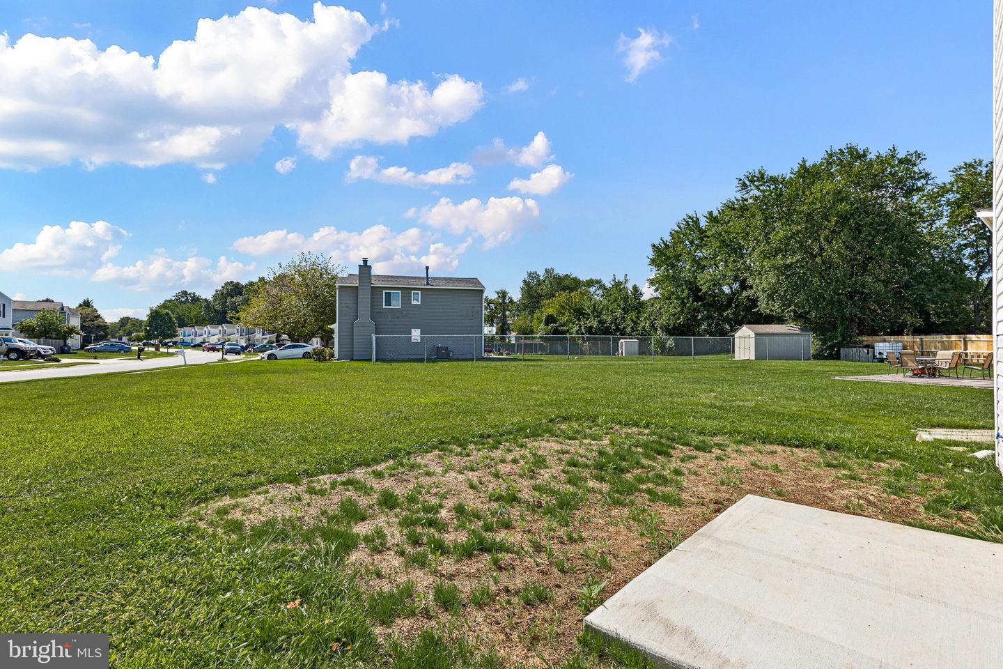 8 Bergen Ct Property Photo 20