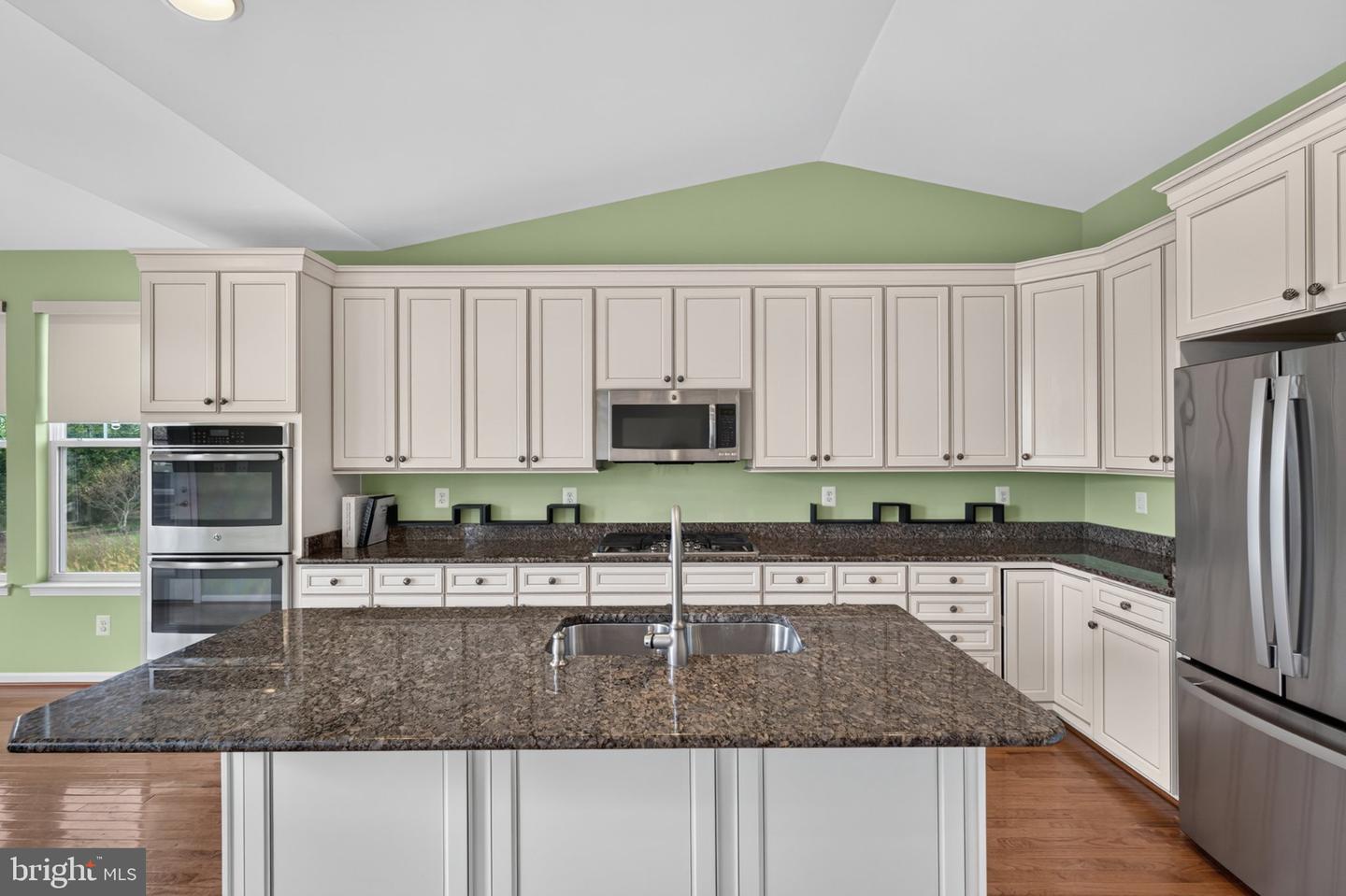 158 Silver Maple Rd Property Photo 7