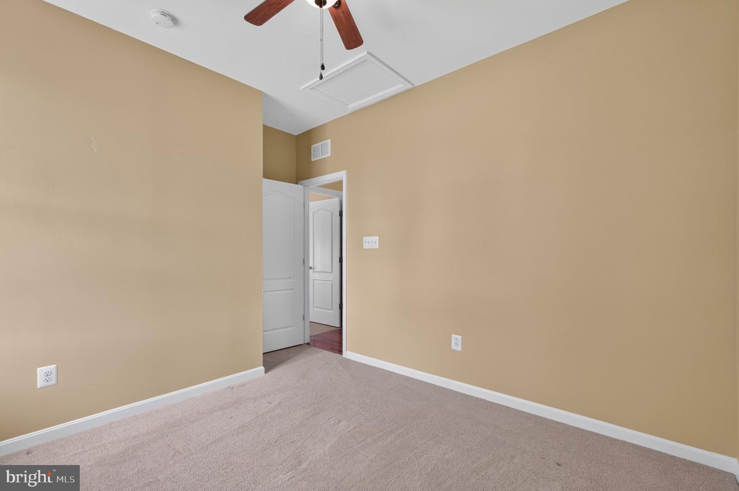 158 Silver Maple Rd Property Photo 32