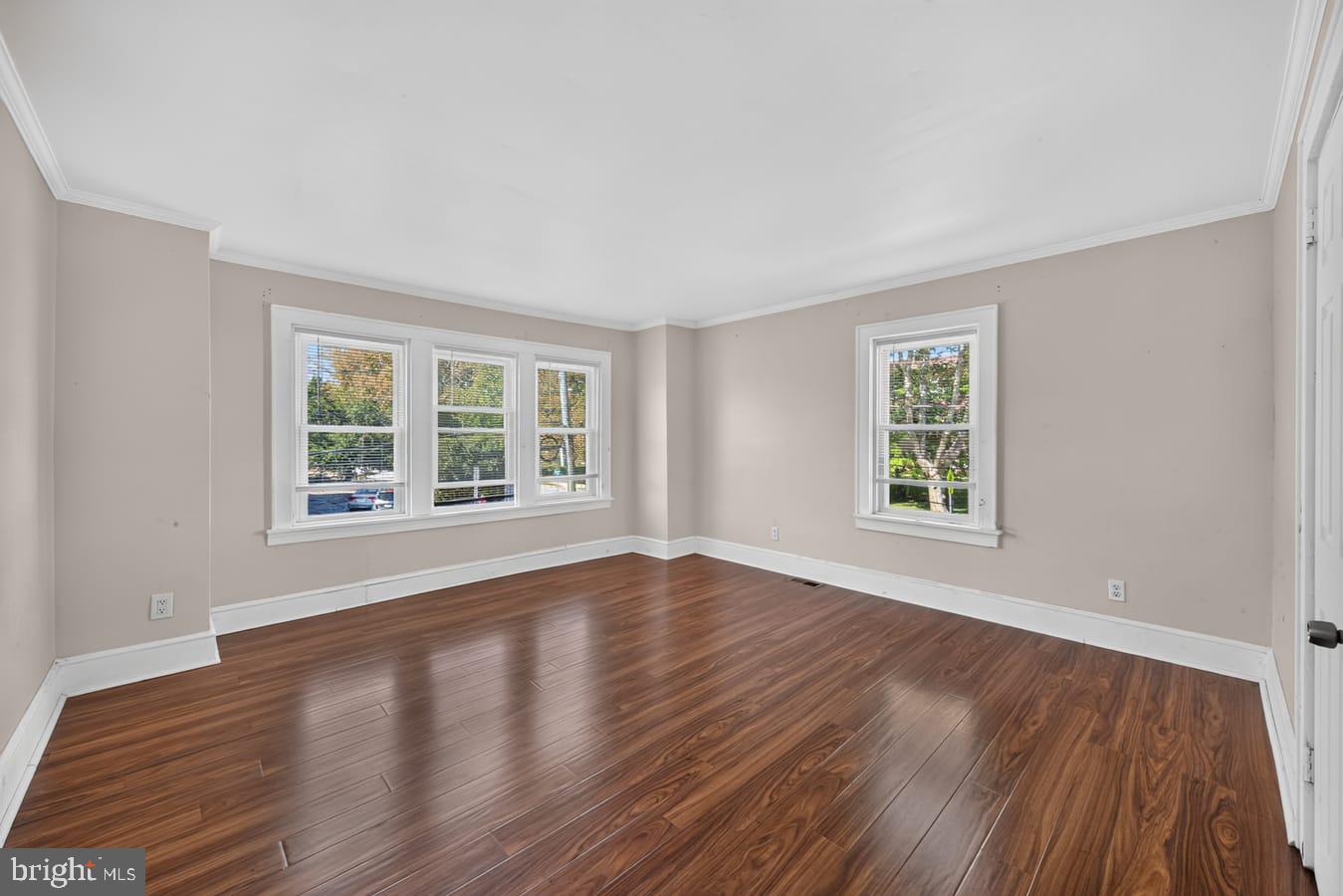 52 Lawson Ave Property Photo 28