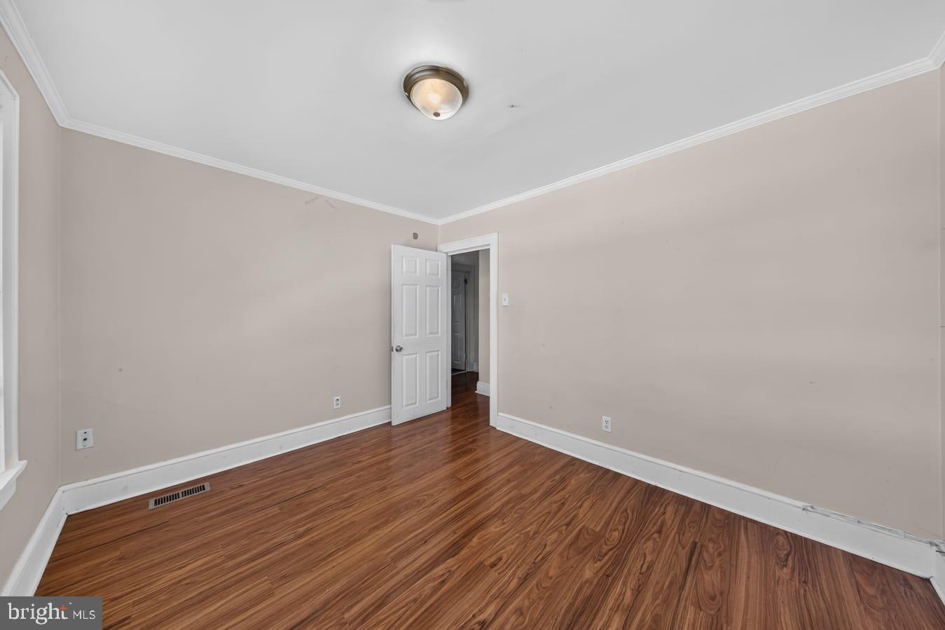 52 Lawson Ave Property Photo 34