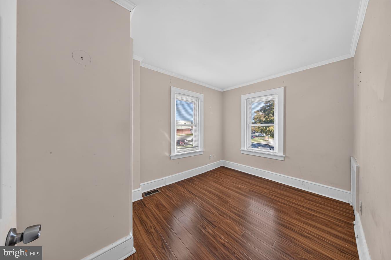 52 Lawson Ave Property Photo 36
