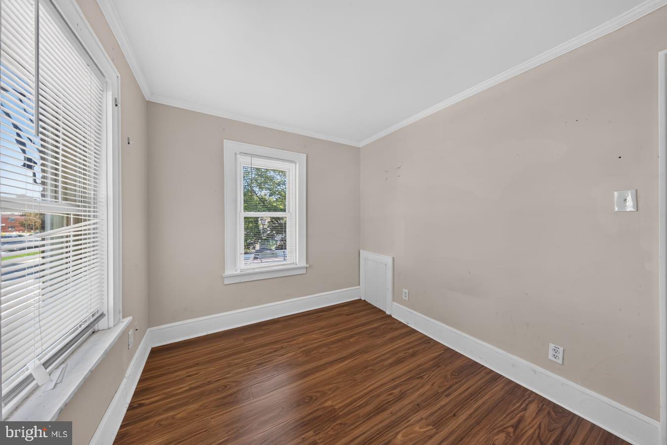 52 Lawson Ave Property Photo 37