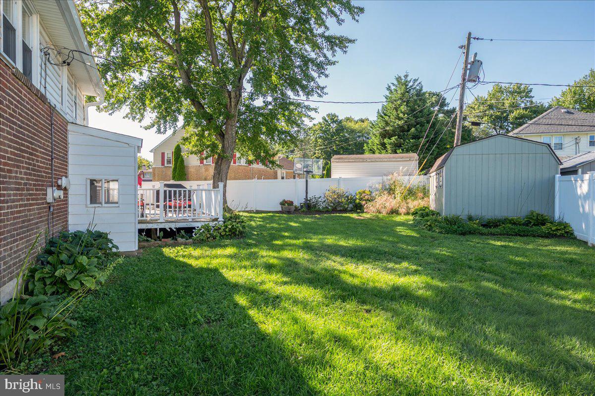 1803 Gravers Ln Property Photo 24