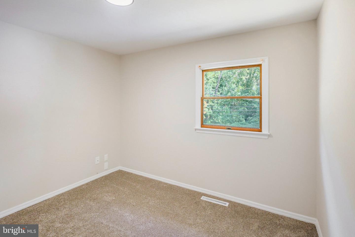 703 Shue Dr Property Photo 28