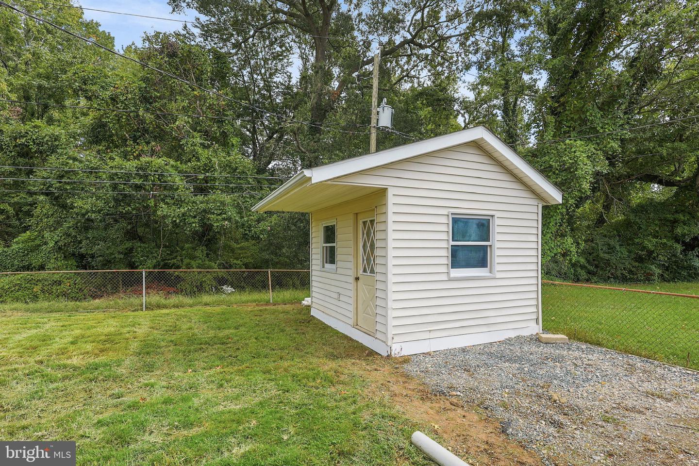 703 Shue Dr Property Photo 38