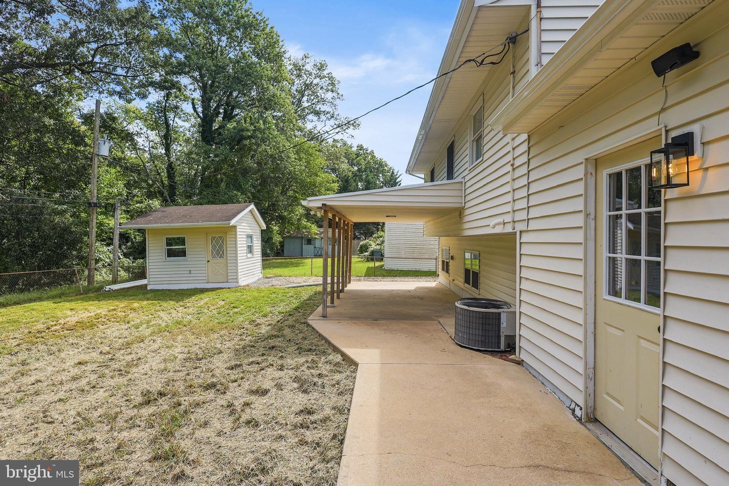 703 Shue Dr Property Photo 40