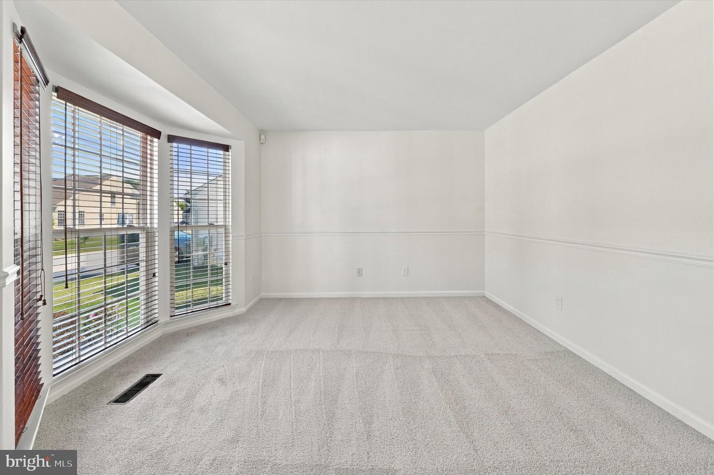 193 Malcolm Forest Rd Property Photo 11