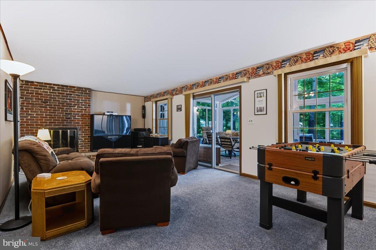 12 Broadbent Rd Property Photo 14