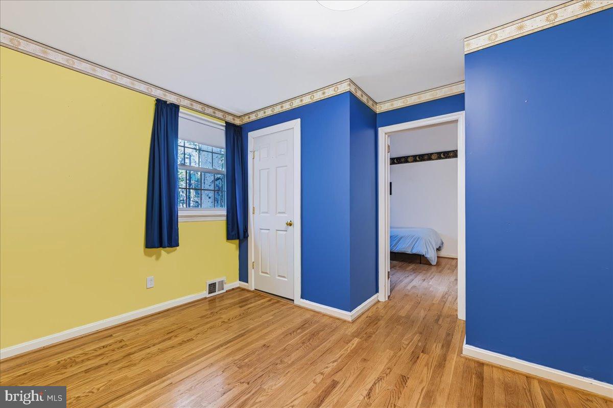 12 Broadbent Rd Property Photo 24