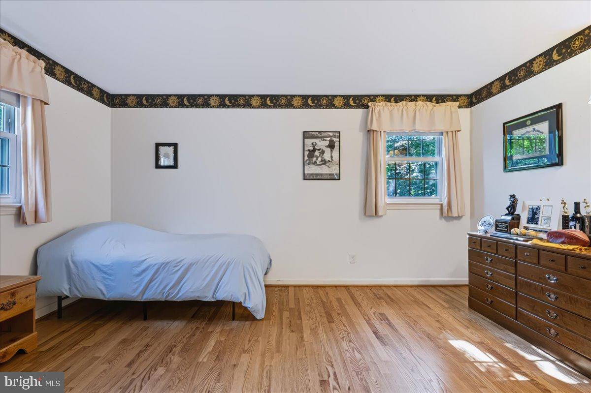 12 Broadbent Rd Property Photo 25
