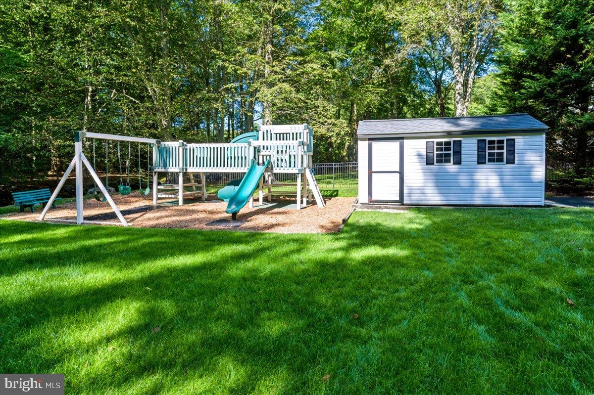 12 Broadbent Rd Property Photo 34