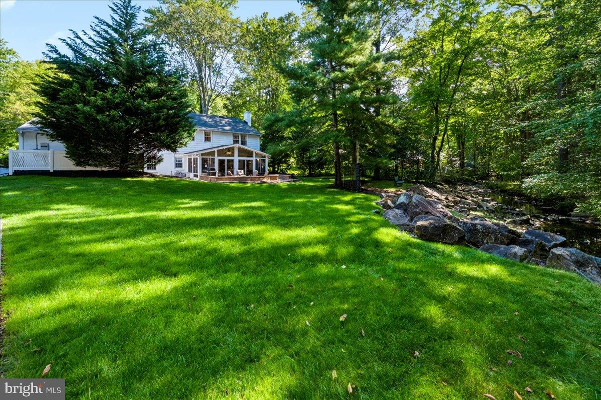 12 Broadbent Rd Property Photo 37