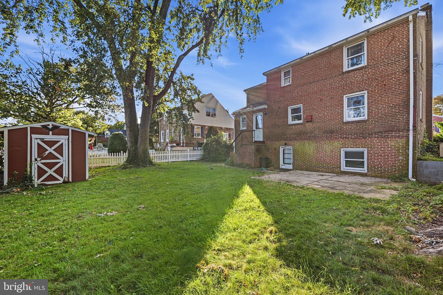 706 Woodside Ave Property Photo 23