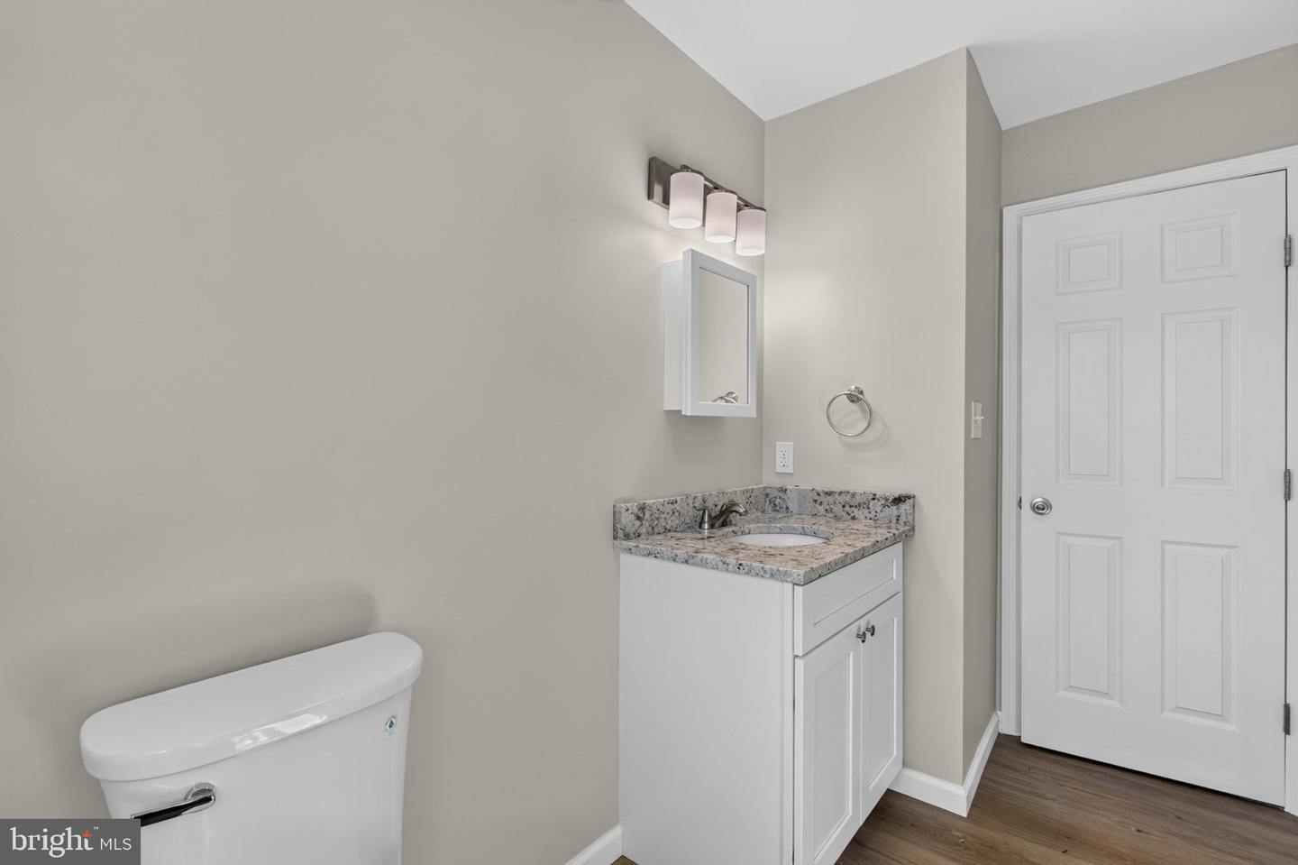 5 Firethorn Ct Property Photo 21