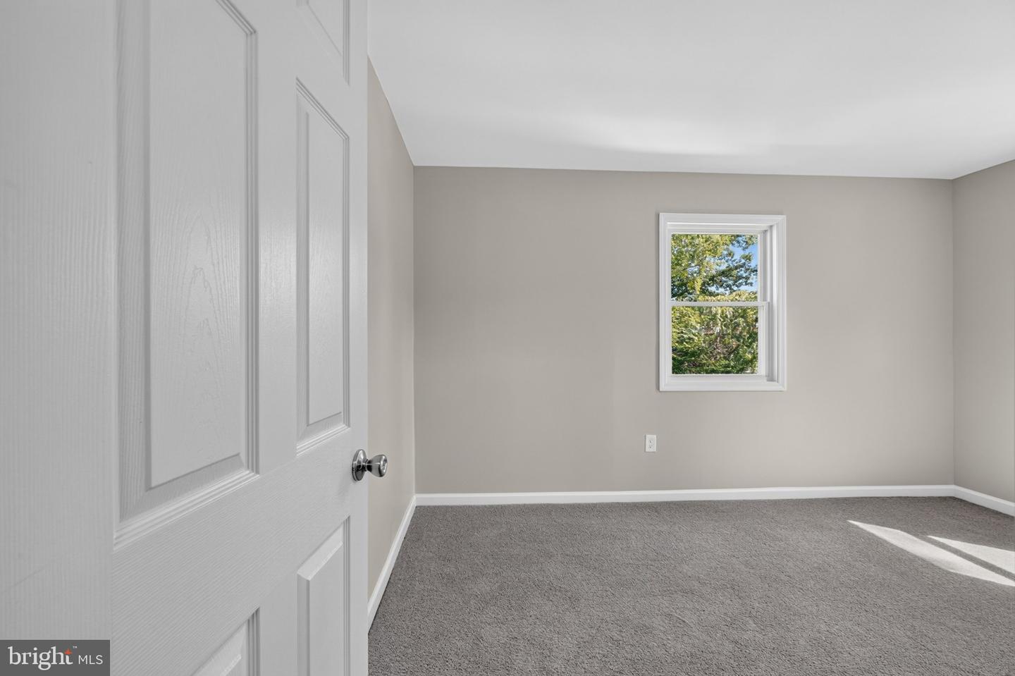5 Firethorn Ct Property Photo 32