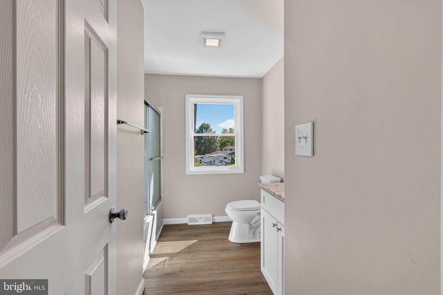 5 Firethorn Ct Property Photo 34