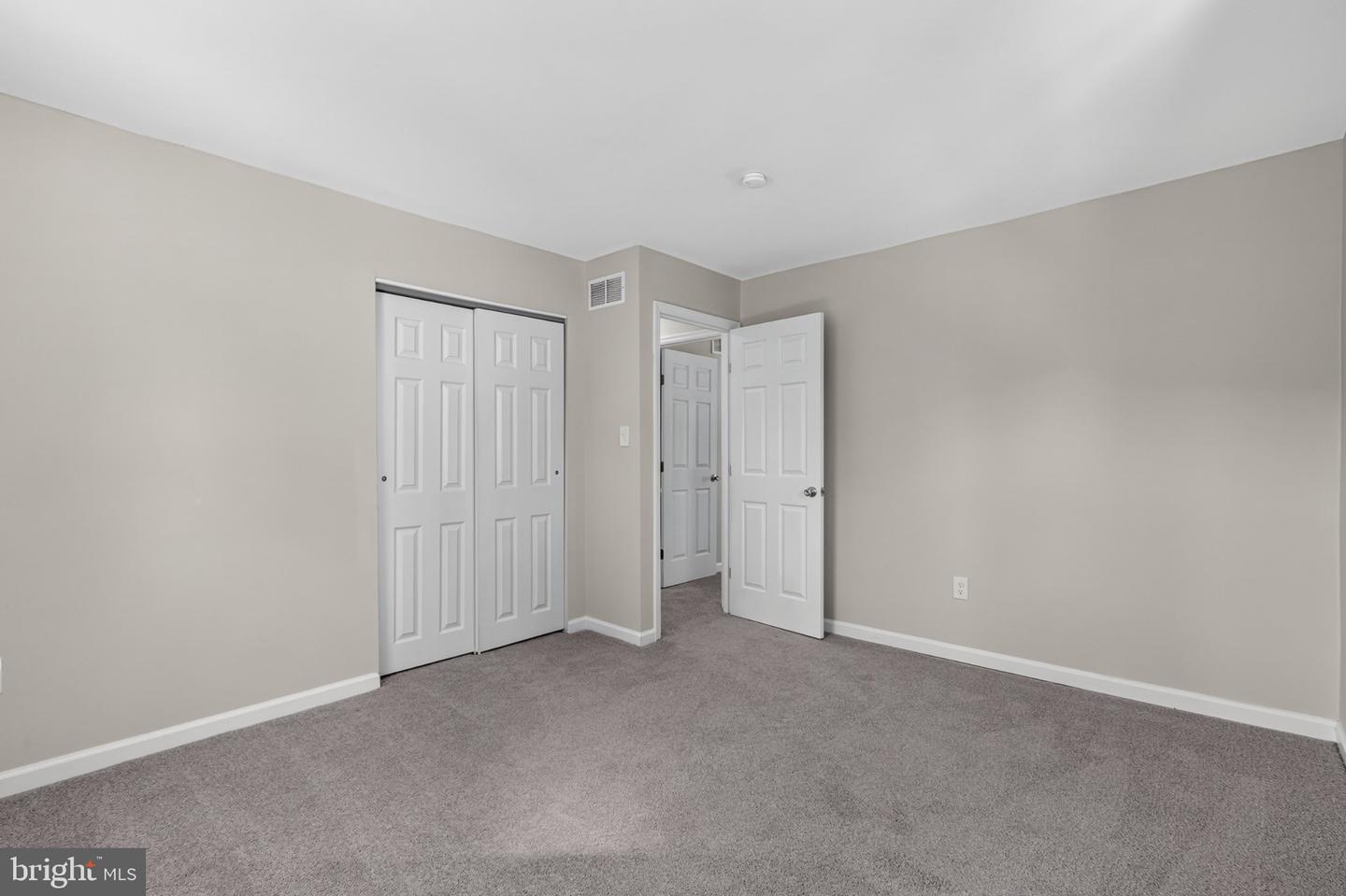 5 Firethorn Ct Property Photo 41