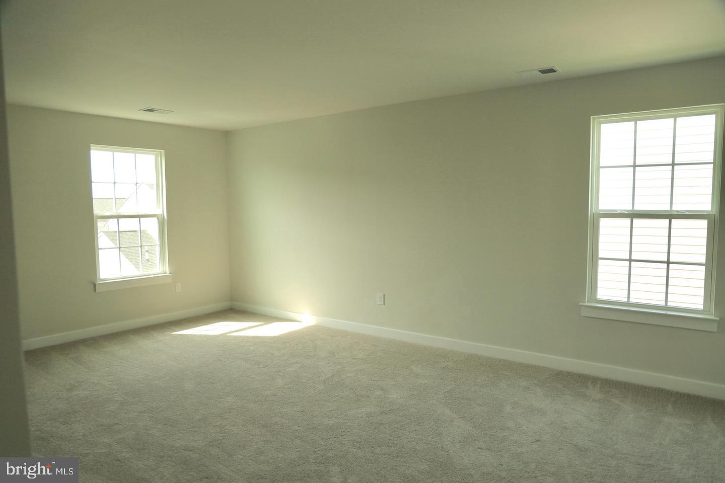 1331 Darling Dr Property Photo 10