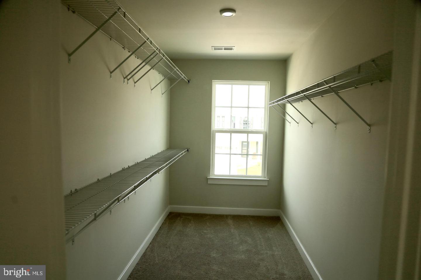1331 Darling Dr Property Photo 12
