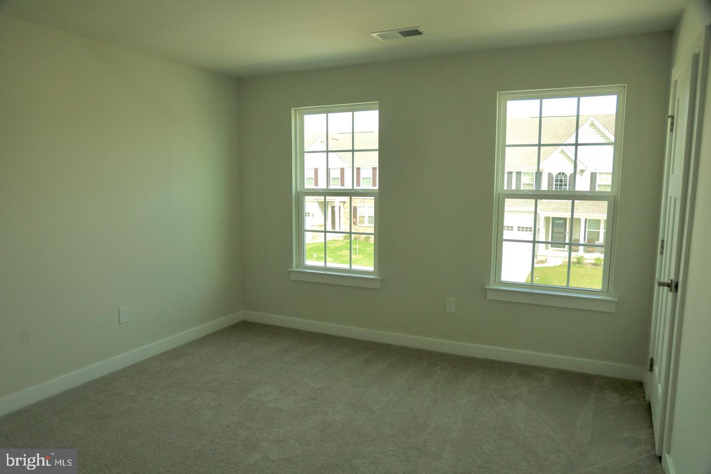 1331 Darling Dr Property Photo 15