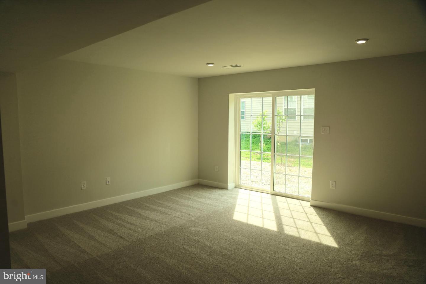 1331 Darling Dr Property Photo 16