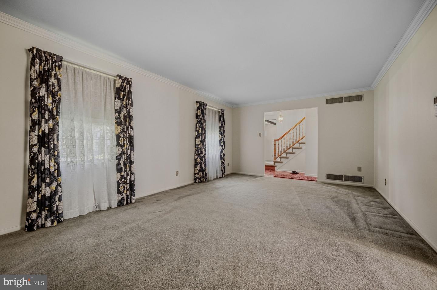 12 Kitty Ln Property Photo 6