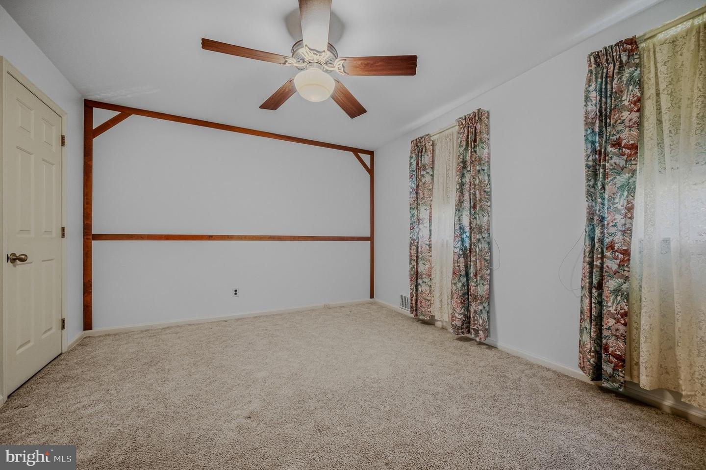12 Kitty Ln Property Photo 22