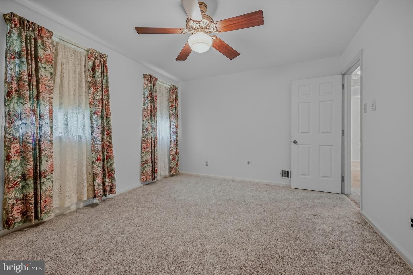 12 Kitty Ln Property Photo 23