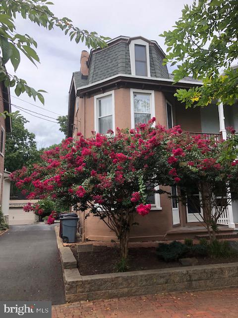 1705 N RODNEY ST Property Photo 1
