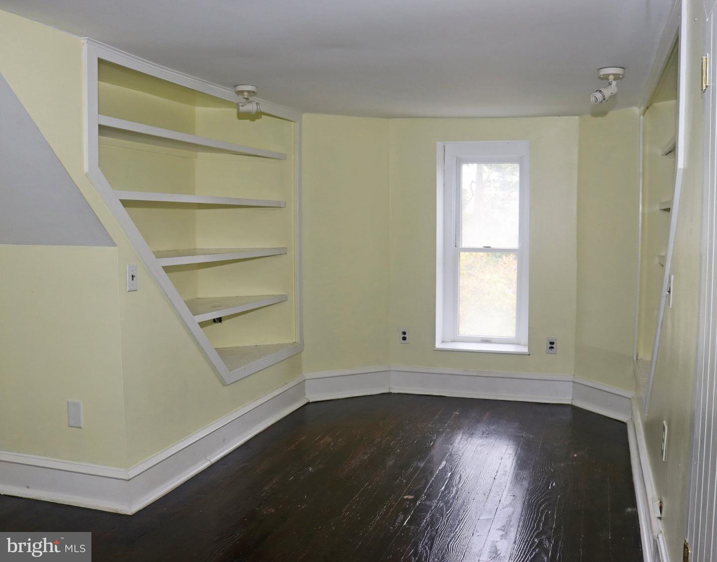 1705 N Rodney St Property Photo 19