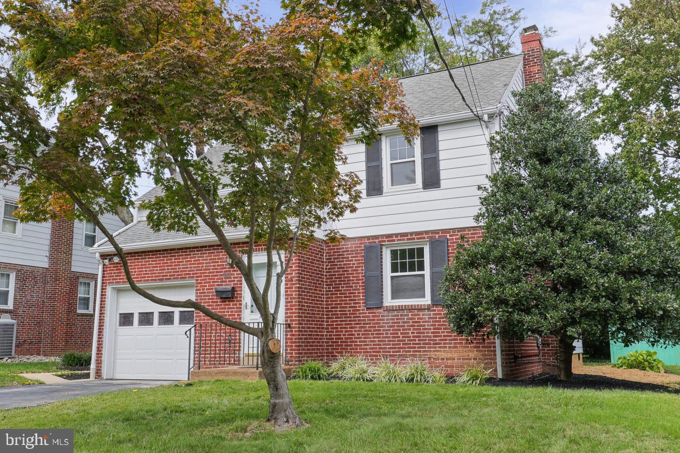 411 Goodley Rd Property Photo 2