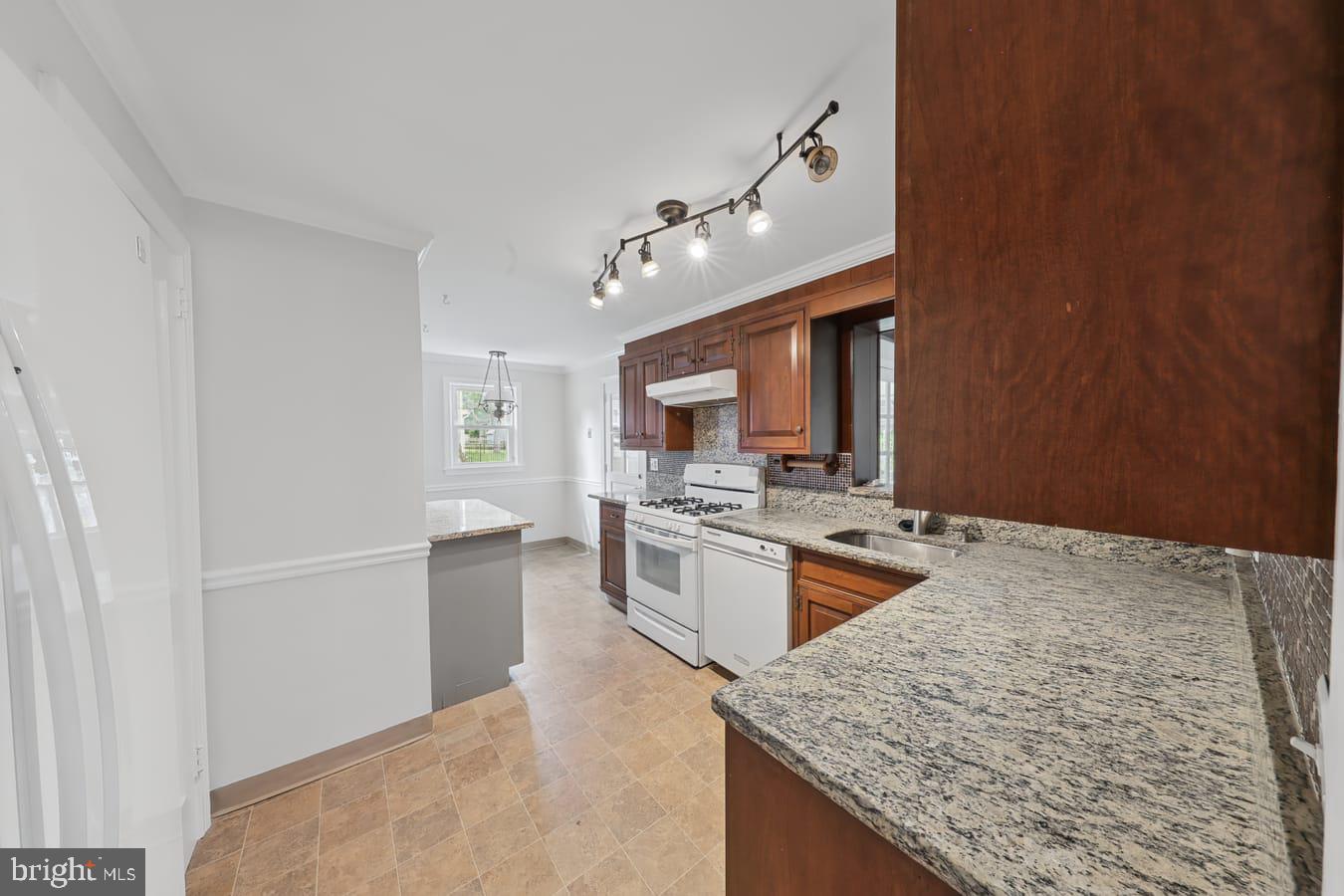 411 Goodley Rd Property Photo 17
