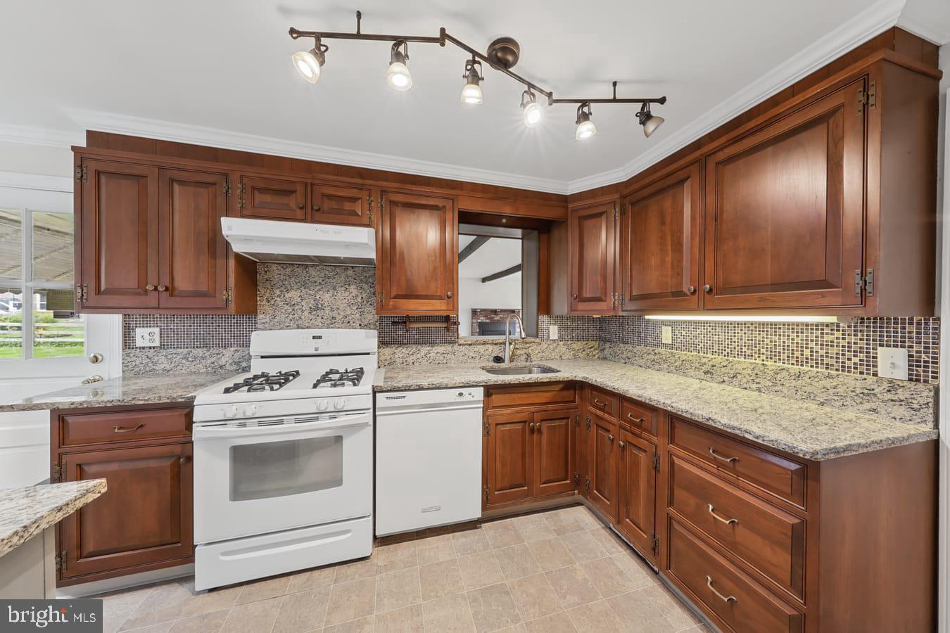 411 Goodley Rd Property Photo 19
