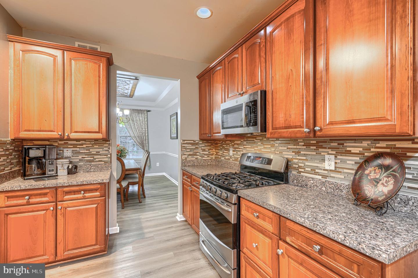 420 Winterberry Dr Property Photo 20