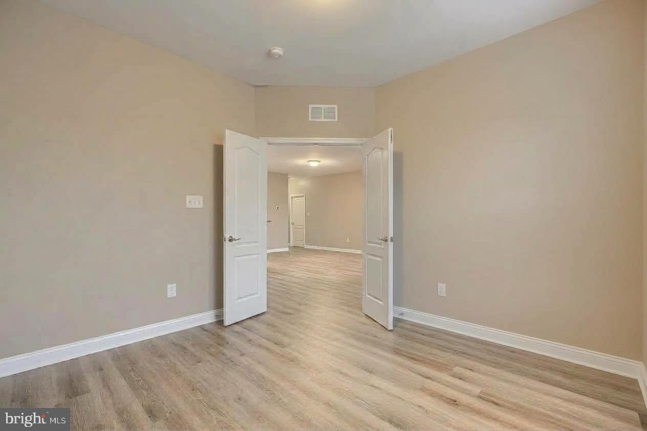 420 Winterberry Dr Property Photo 29