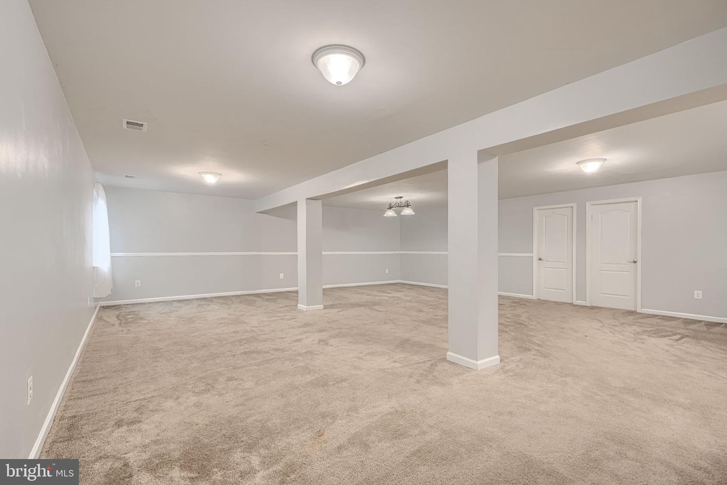 420 Winterberry Dr Property Photo 50