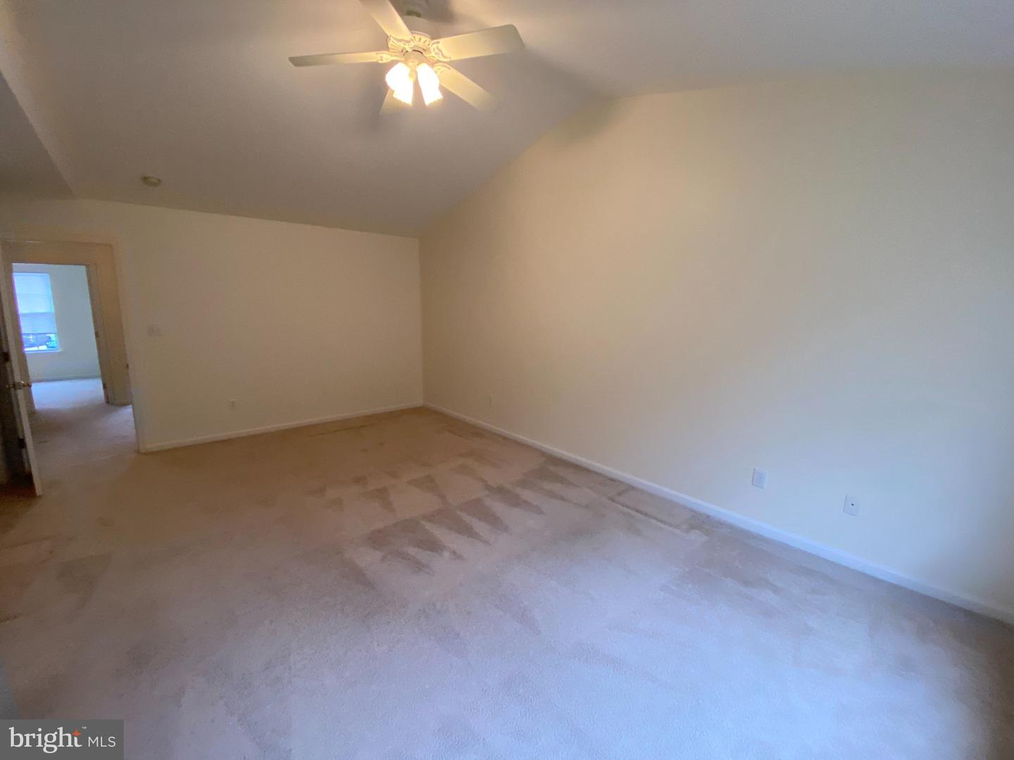 216 Beckington Ct Property Photo 14