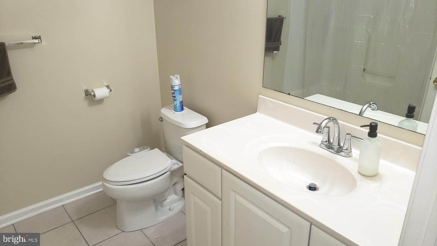 527 Red Bud Ct Property Photo 13