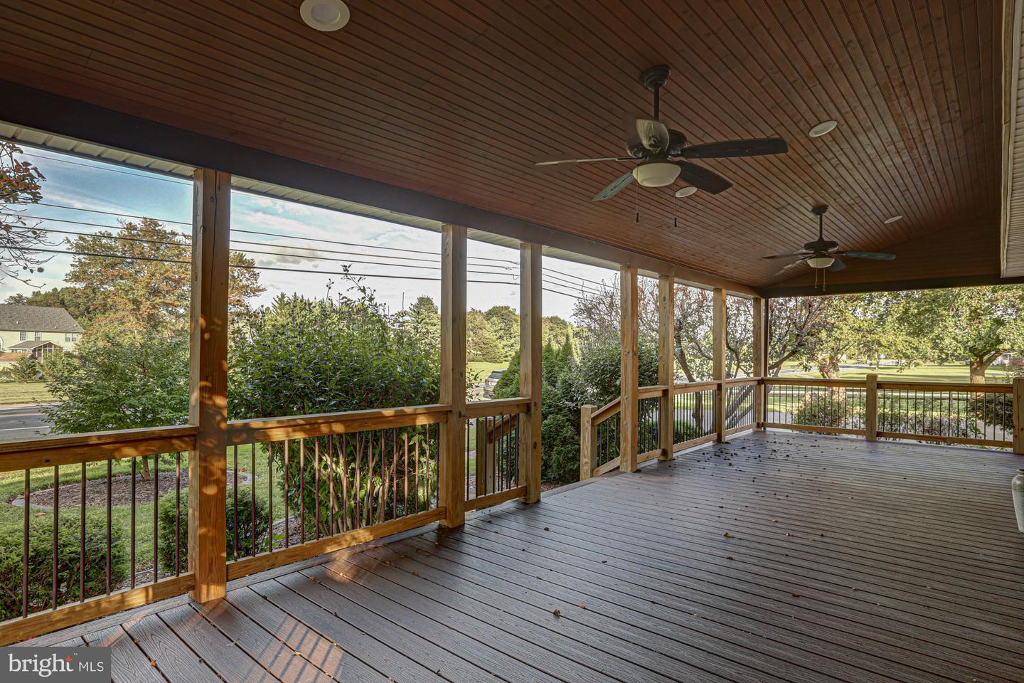 1554 Lorewood Grove Rd Property Photo 8
