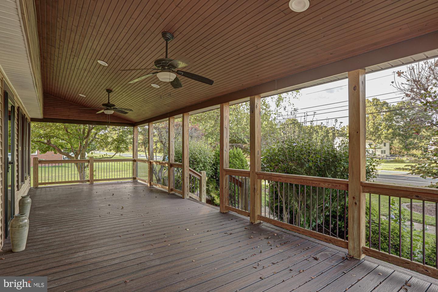 1554 Lorewood Grove Rd Property Photo 9