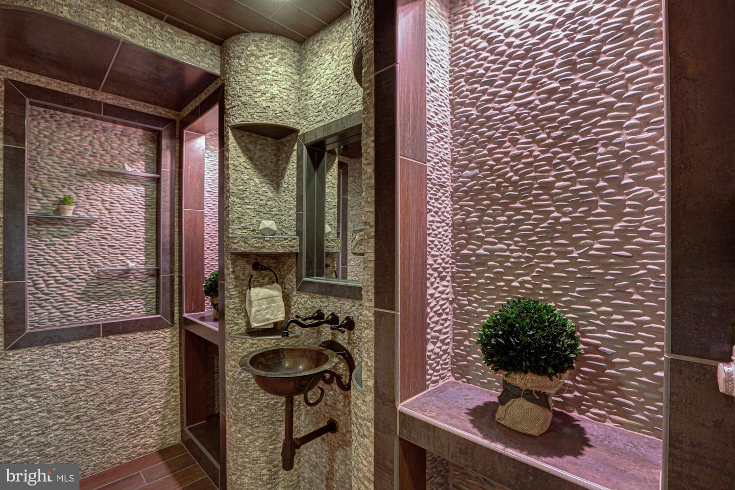 1554 Lorewood Grove Rd Property Photo 37